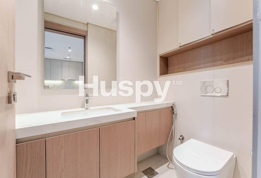 Brand New | Chiller Free | Road View - Image 9