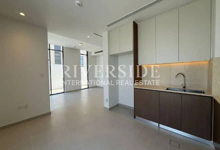 Vacant | Vastu | Multiple Options | Negotiable