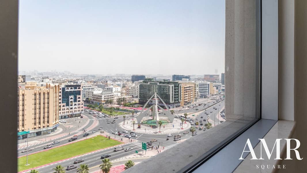 Clock Tower View | Unfurnished | High Floor