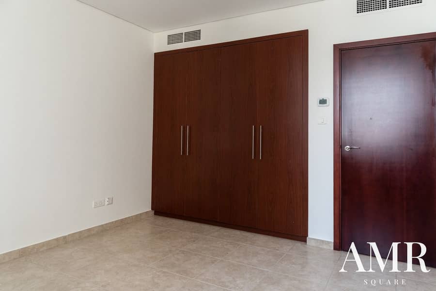 Clock Tower View | Unfurnished | High Floor - Image 7