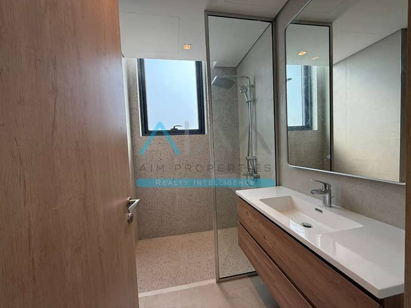 Brand New 3BHK + Maid | Spacious Layout, Prime Location - Image 10