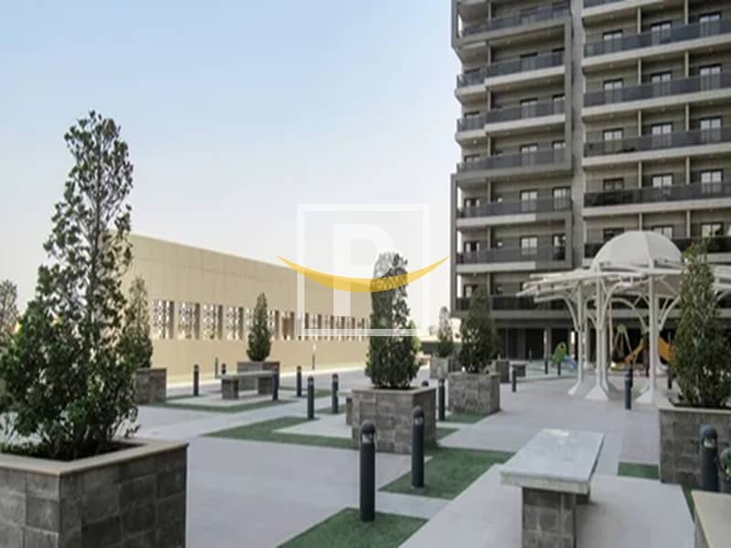 Well Maintained | Furnished Studio | - Image 13