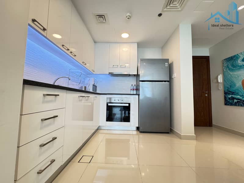ELEGANT 1BR FULLY FURNISHED DEWA INCLUDED - Image 6