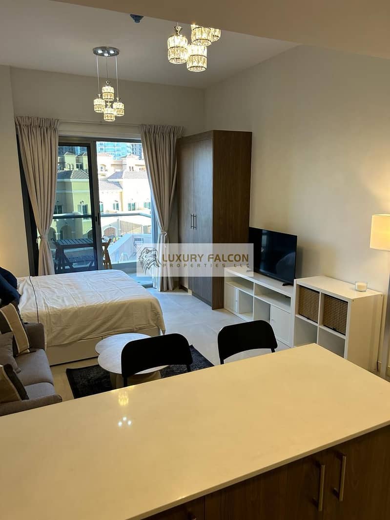 Fully Furnished Pool View Studio in Casa Grande with Pool & Gym Access | Luxury Living Made Easy - Image 6