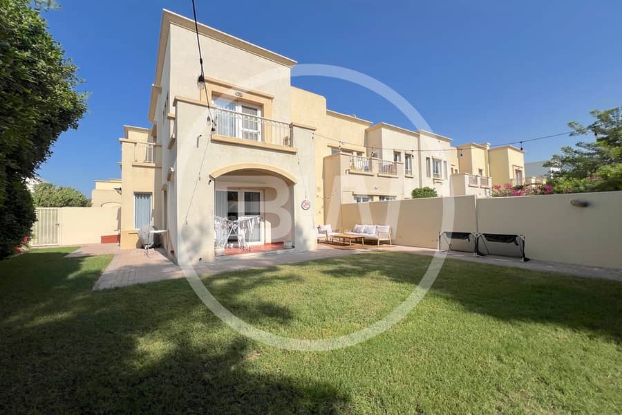 EXCLUSIVE | LAKE VIEW | 3,822 SQFT PLOT