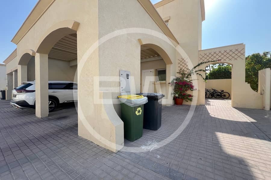 EXCLUSIVE | LAKE VIEW | 3,822 SQFT PLOT