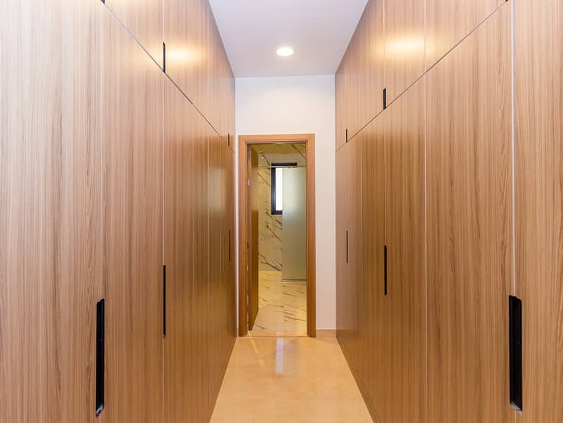 Brand New Arabic Villa / With Elevator / Huge Plot - Image 15