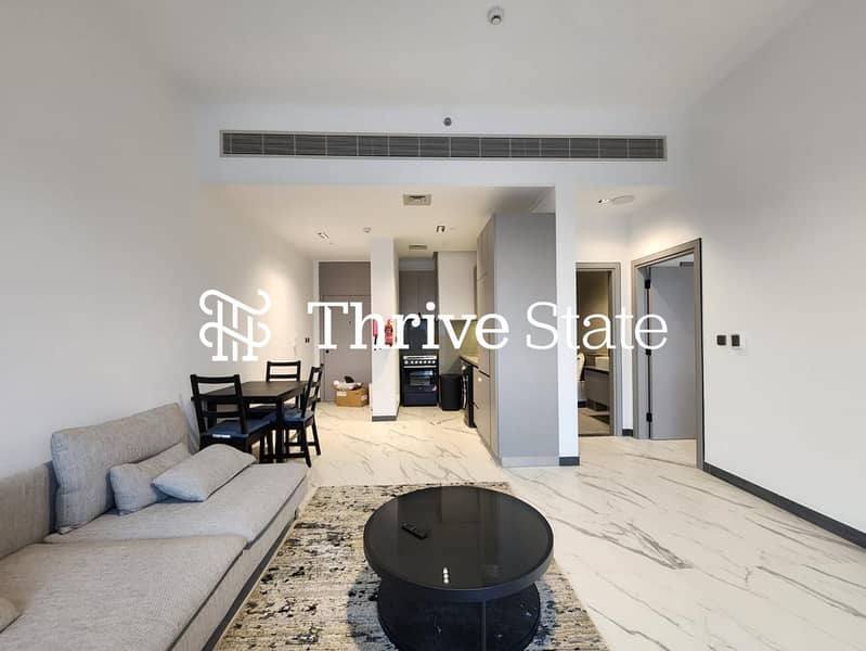 No Construction View| High Floor| Custom Furnished