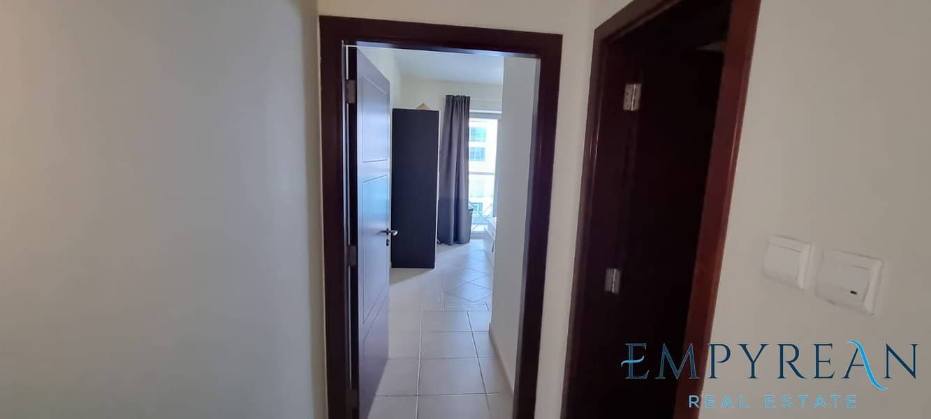 ONE BR|MARINA VIEW|MID FLOOR| EQUIPPED KITCHEN |WELL MAINTAINED - Image 8