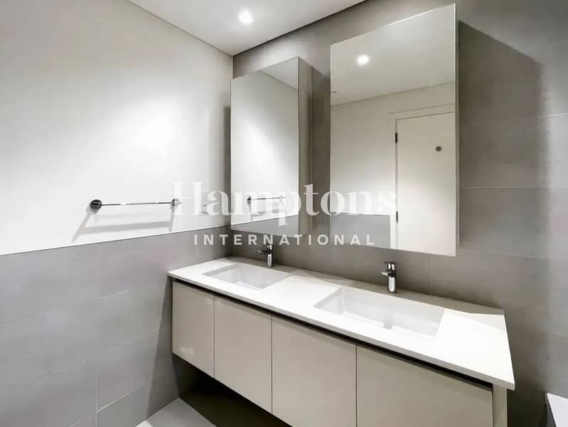 Bright Apt | Lagoon View | Tenanted | Great Offer - Image 13