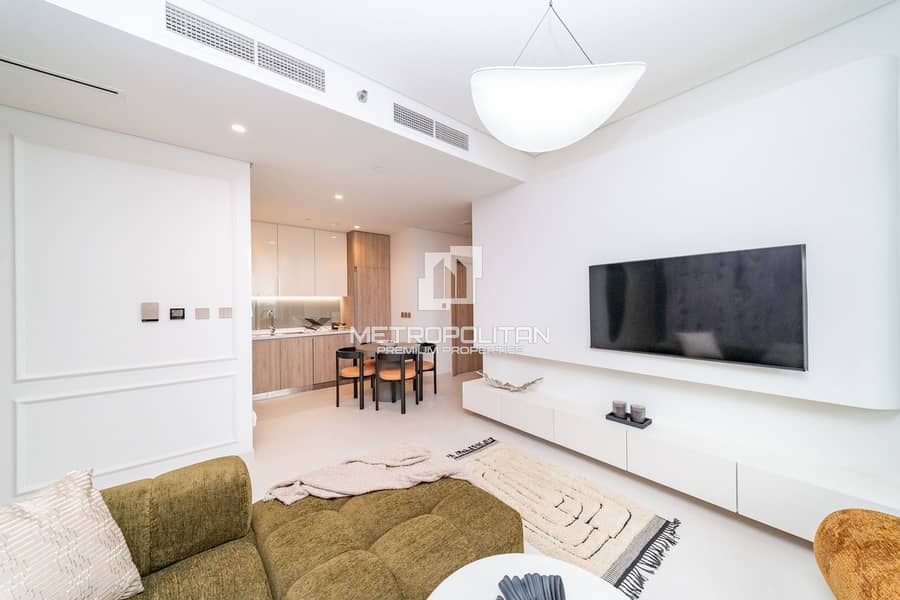 Peninsula One | Corner Unit | Burj Khalifa View