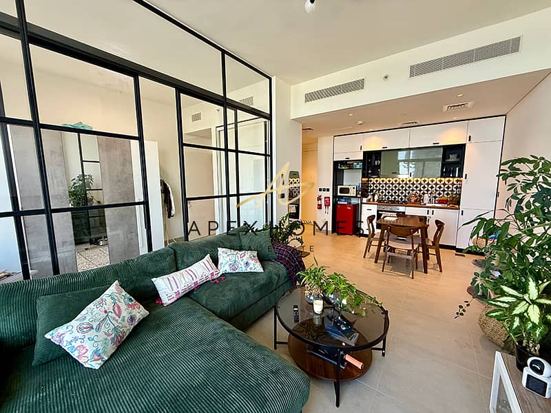 Middle Floor | Mall View | High ROI