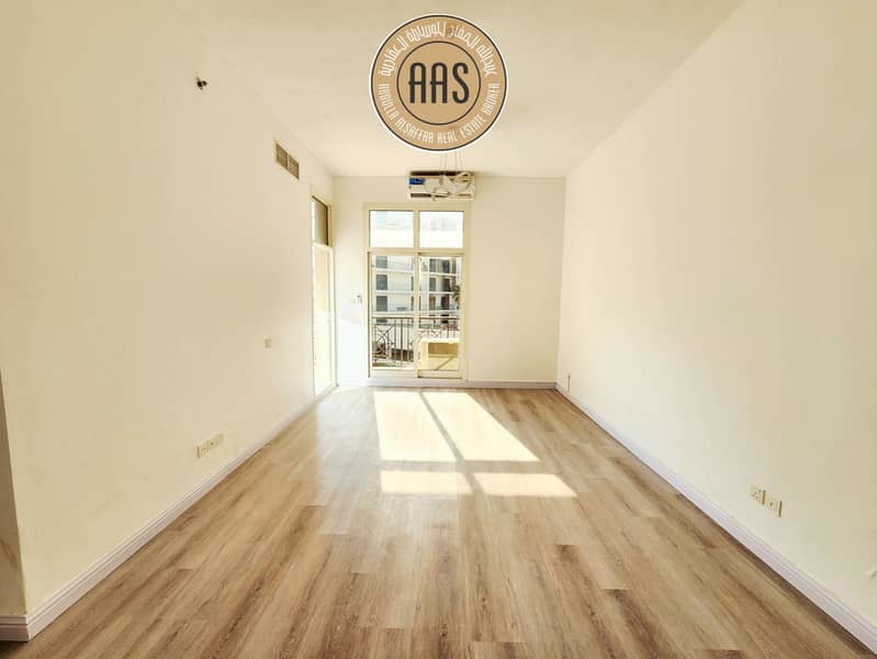 Luxury 2bhk with close kitchen only rent 90k|| garden view || all amenities || arjan - Image 9