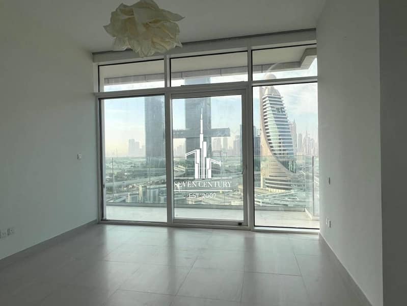 Spacious 1BHK | NEAR METRO | Amazing View