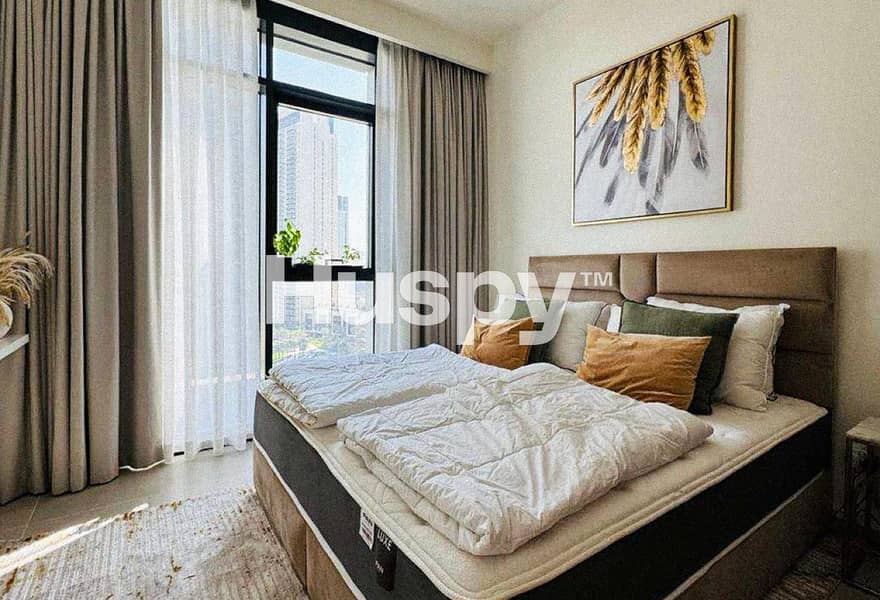 Creek View | Mid floor | Naturally bright