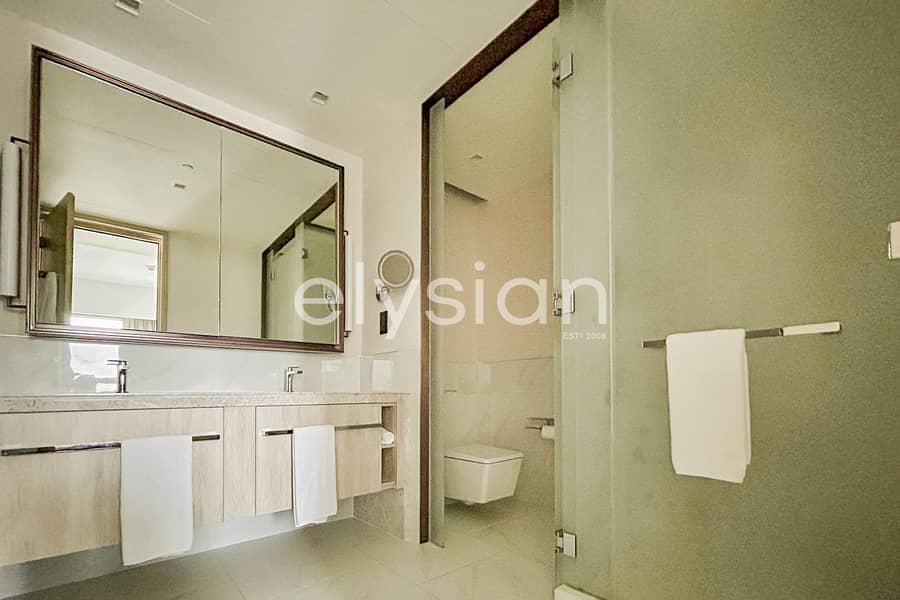 Exclusive | Burj Khalifa | Corner Unit - Image 10