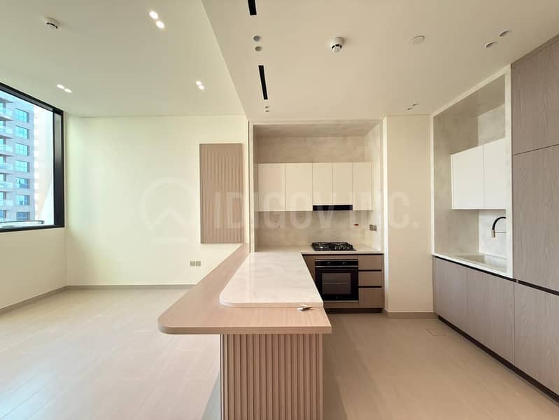 Community View | Prime Location |