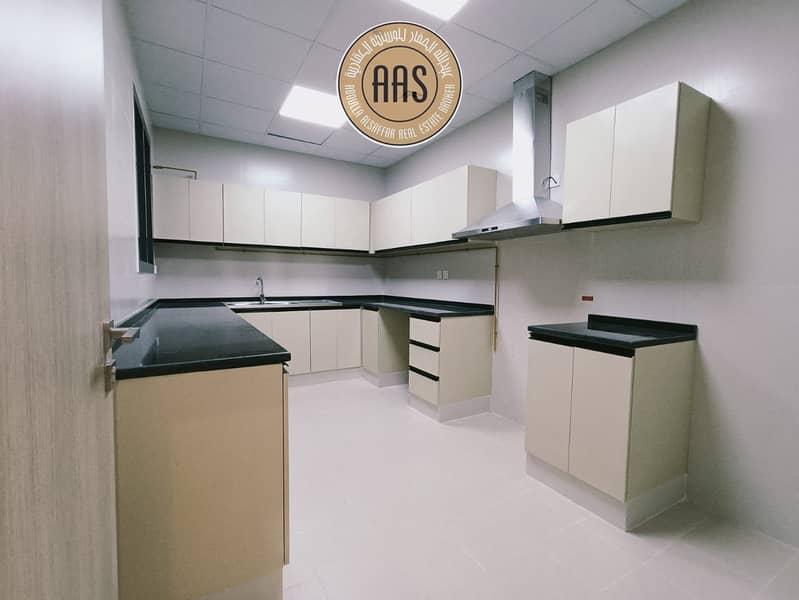 Front of metro brand new luxurious huge 3bhk with big terrace + maid's room - Image 12