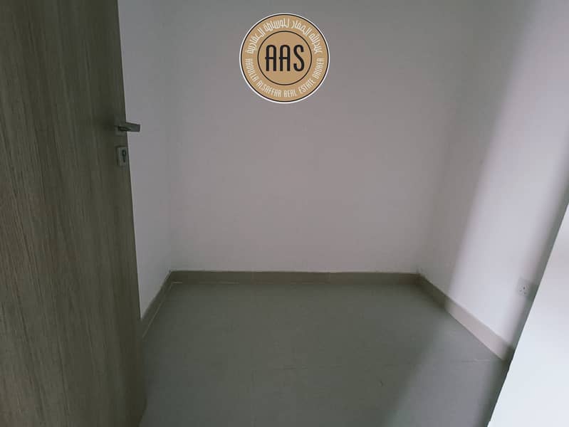 Front of metro brand new luxurious huge 3bhk with big terrace + maid's room - Image 19