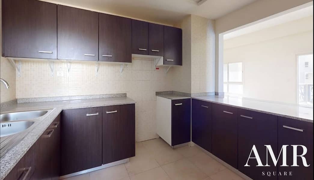 Spacious with Terrace | Investor Deal | High ROI - Image 9