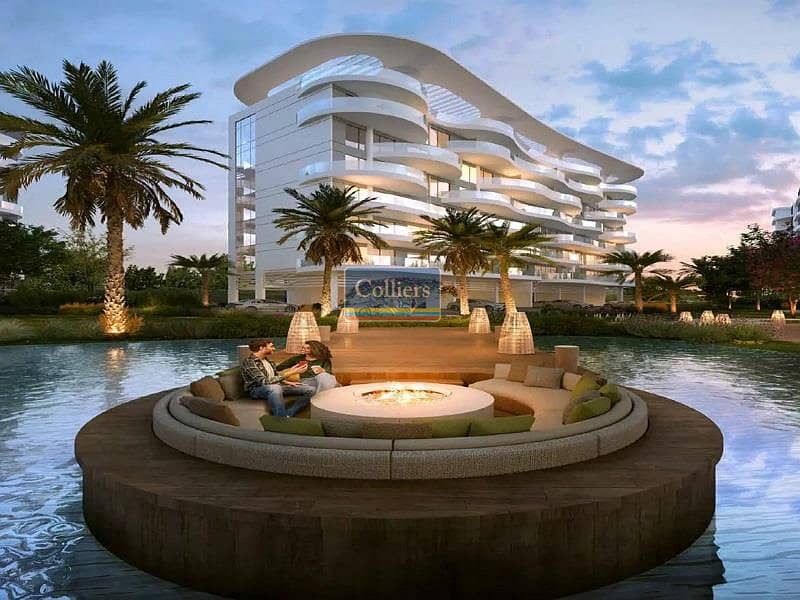 OP Price | Lagoon View | Waterfront Living