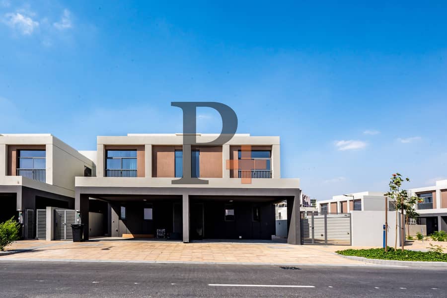 Single Row | Beachfront Living | Limited Vaccant