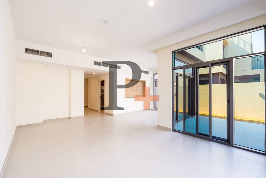 End SD | Landscaped | Steps to Amenities |Mortgage