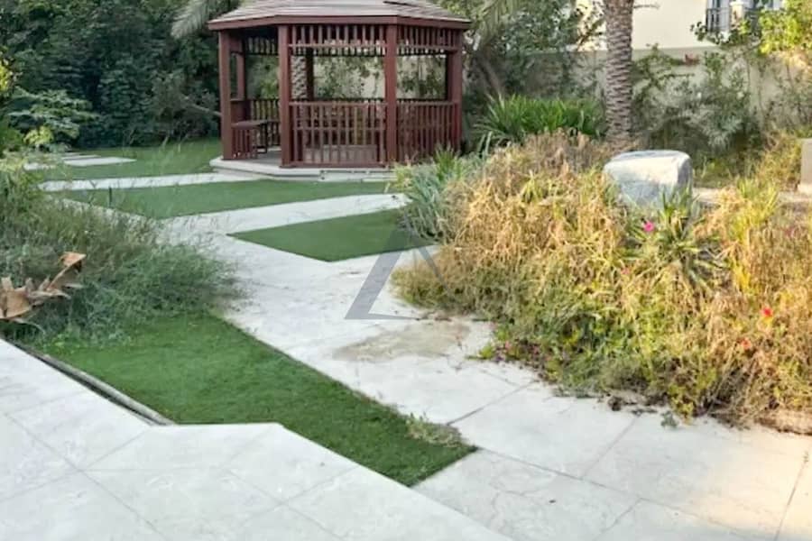 Renovated | 3 BHK +maid | Huge plot | Book now