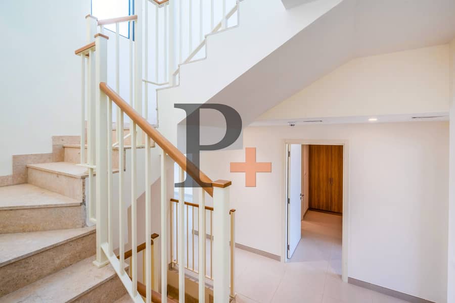 Bigger Single‑Row End SD | Landscaped | Move‑In - Image 12