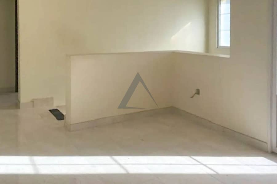 Renovated | 3 BHK +maid | Huge plot | Book now - Image 10