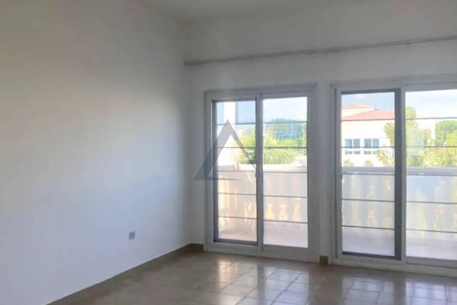 Renovated | 3 BHK +maid | Huge plot | Book now - Image 11