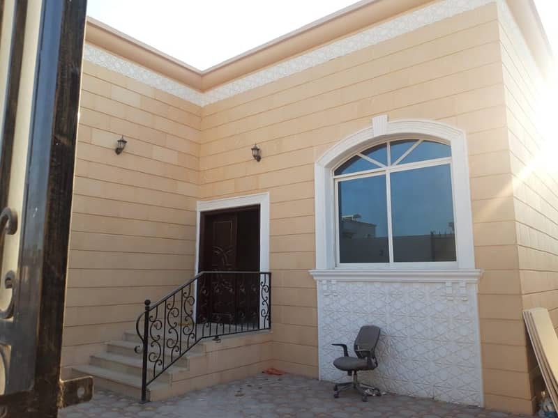Private entrance Spacious flat 3bedrooms  hall for rent in khalifa city (A) good location -