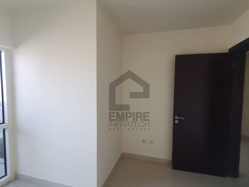 Upgraded | Modern and Luxurious | Bright | Rented