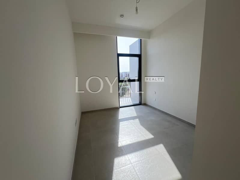 Amazing Location | Best Deal | Ready to move in - Image 6