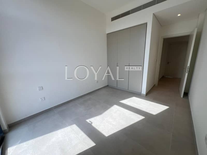 Amazing Location | Best Deal | Ready to move in - Image 8