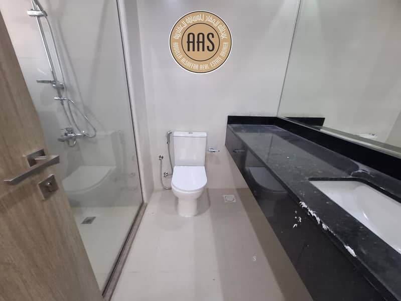 In prime location front of metro brand new lavish huge 3bhk with maid's room - Image 19