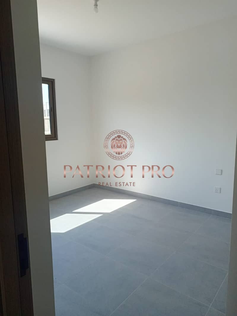 Brand new! Single row! Ready to move