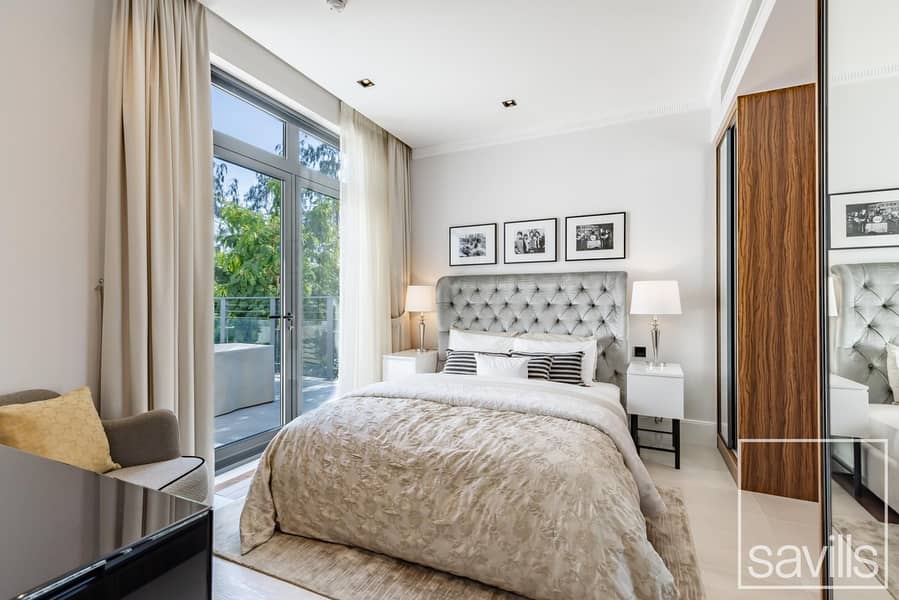 Furnished | Upgraded | Infinity Pool | Lake View - Image 8