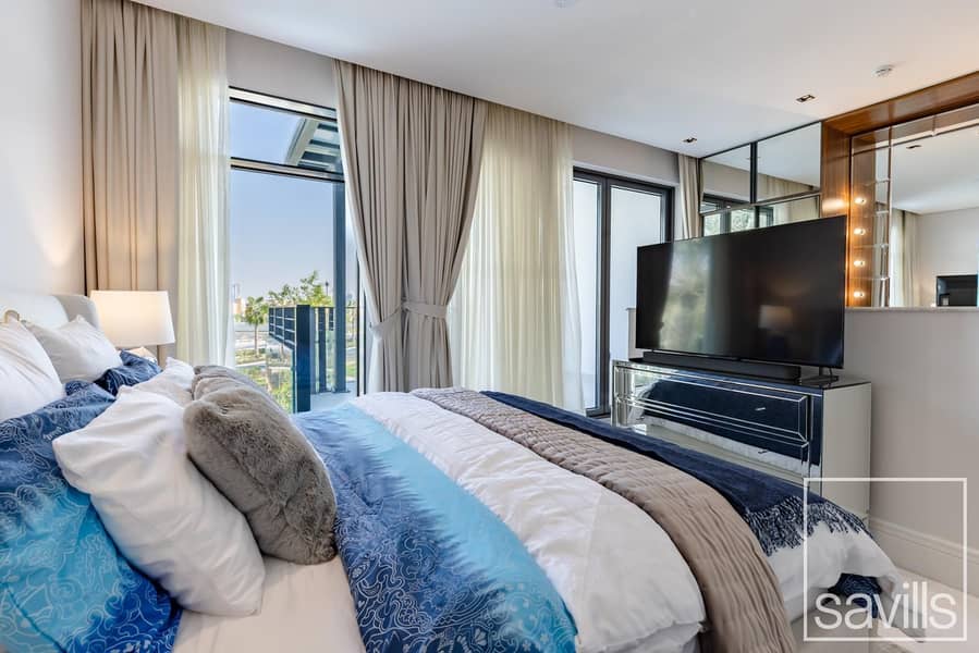 Furnished | Upgraded | Infinity Pool | Lake View - Image 11