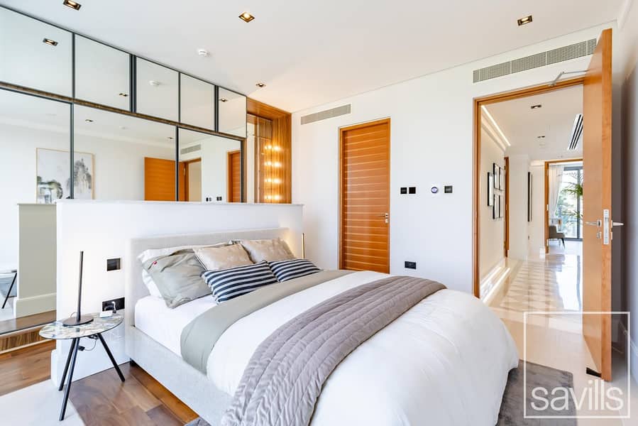 Furnished | Upgraded | Infinity Pool | Lake View - Image 12