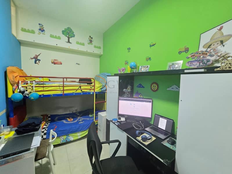 Converted to 2 bed. One and a half bath. Furnished - Image 9