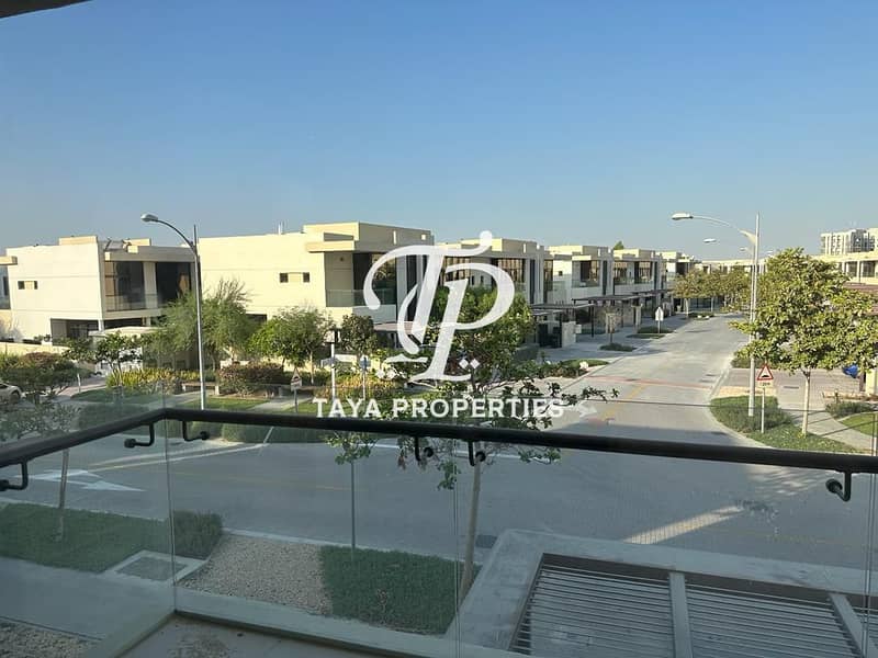 Stand Alone Villa | Single Row | Private Garden - Image 6