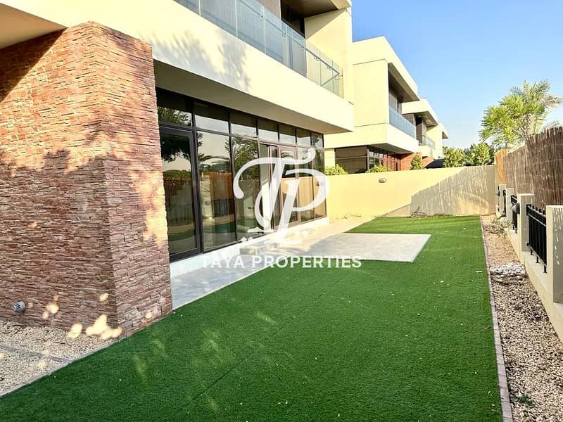 Stand Alone Villa | Single Row | Private Garden - Image 15