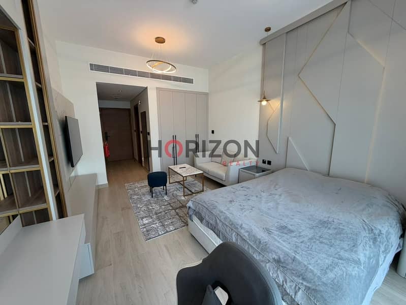 Vacant | Fully Furnished | Bright Home