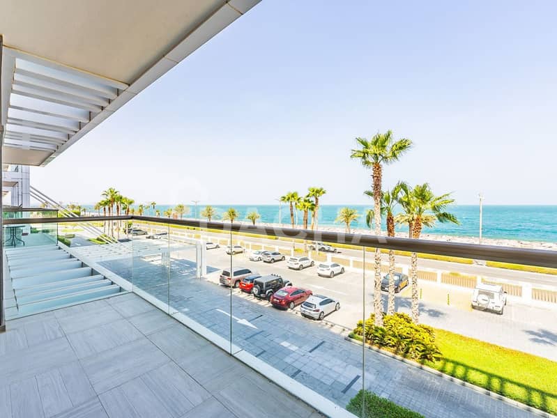 New To Market | Sea View | Vacant - Image 19