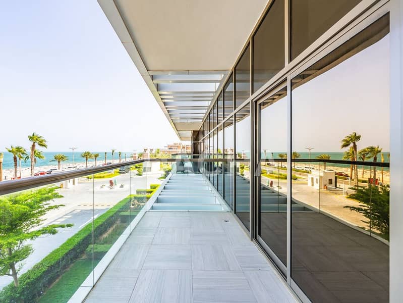 New To Market | Sea View | Vacant - Image 22