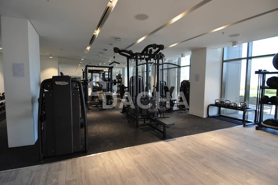 New To Market | Sea View | Vacant - Image 27