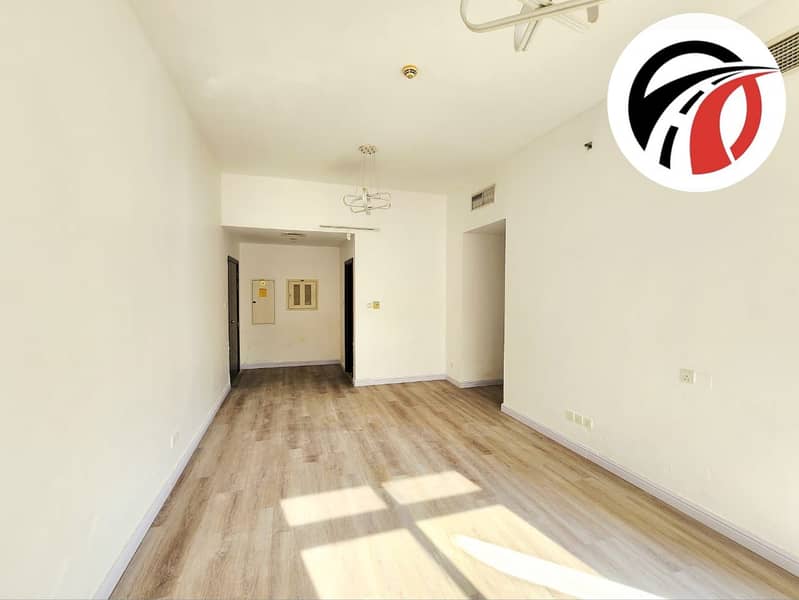 Spacious 2bhk apartment closed kitchen/ center of arjan