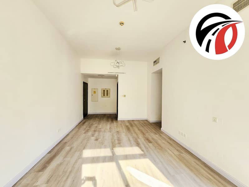 Spacious 2bhk apartment closed kitchen/ center of arjan