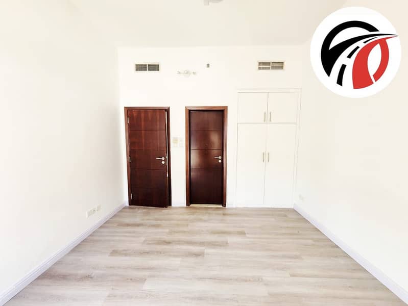 Spacious 2bhk apartment closed kitchen/ center of arjan - Image 11